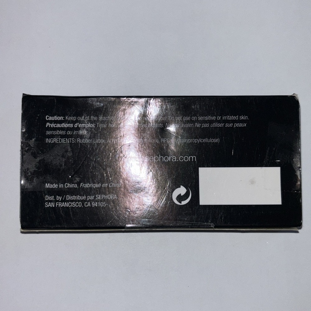 Sephora Black False Eyelashes with Glitter - Picture 3 of 4
